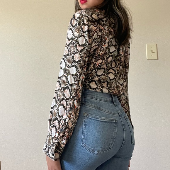 Snake print Button Down - Picture 2 of 3